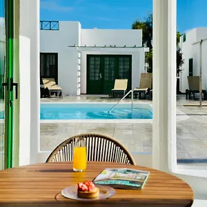 Canaryislandshost L , Puerto del Carmen (Lanzarote) Espagne